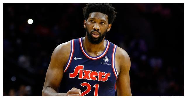  篮网官宣本西蒙斯赛季报销伤情  